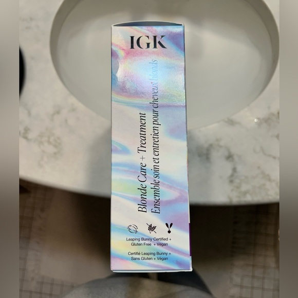 IGK Brighter Days Ahead Blonde Care & Treatment Set - Picture 4 of 5